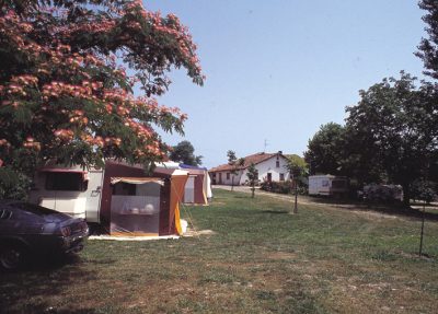 Camping-a-la-ferme-l039Oree-du-Bois_32741