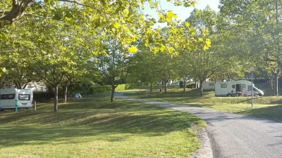 Camping-de-Mon-Village-de-Castelnau-Montratier-8211-Castelnau-Montratier-Sainte-Alauzie_1759015