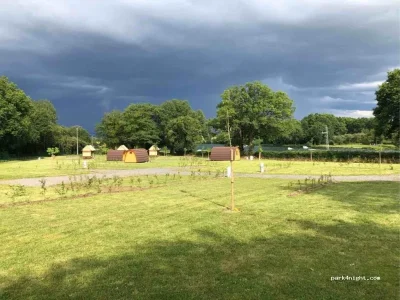 Camping-de-la-base-de-loisirs-de-Ligny-8211-Pouligny-Notre-Dame_1553804