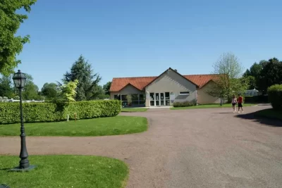Camping-du-Chateau-et-de-l039Oseraie-8211-Feuilleres_1323914