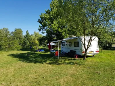 Camping-la-Dordogne-Verte-8211-Saint-Aulaye-Puymangou_2828224