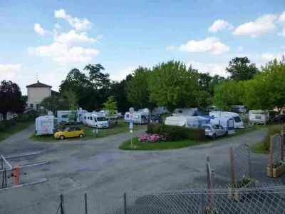 Camping-municipal-8211-Casteljaloux_2870095