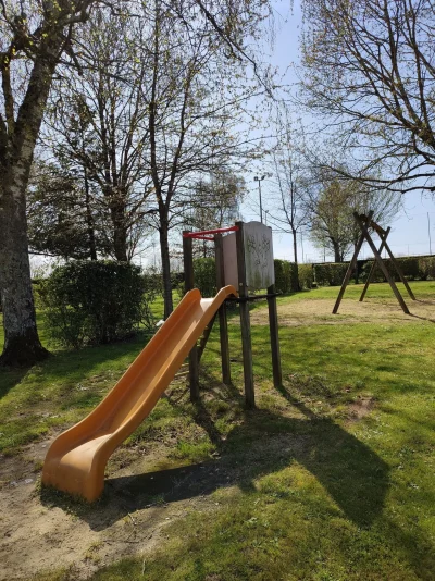 Camping-municipal-Le-Panier-Fleuri-8211-Saint-Maixent-l039Ecole_3062880