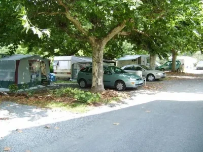 Camping-municipal-Les-Faysses-8211-Cransac_2593288