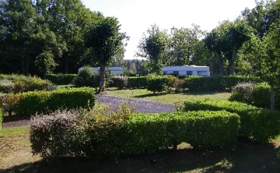 Camping-municipal-de-Sainte-Genevieve-sur-Argence-8211-Argences-en-Aubrac_2227474