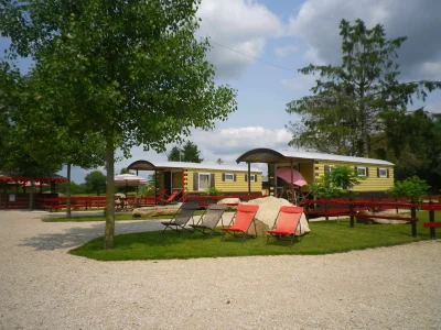 Camping-quotSur-la-Route-du-Derquot-8211-Moncetz-l039Abbaye_2796444