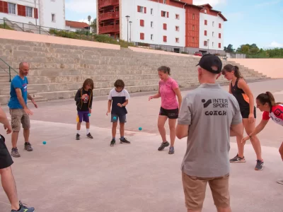 Cancha-initiation-a-la-Pelote-Basque_1063434