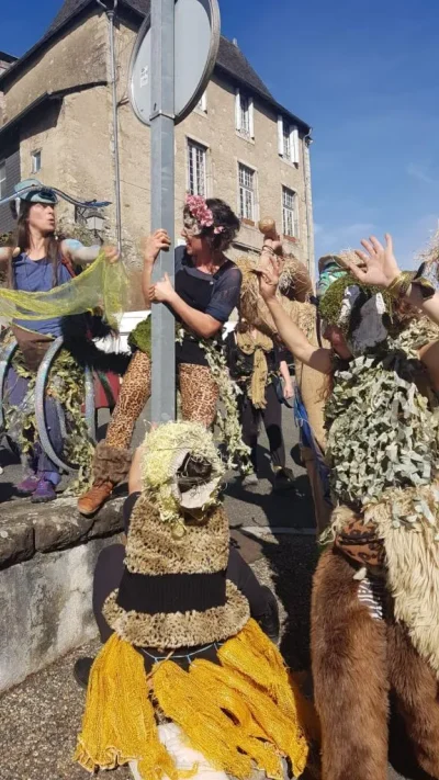 Carnaval-a-Gourette-Grand-defile-sauvage-8211-17-02-2026-8211-Eaux-Bonnes_3343627