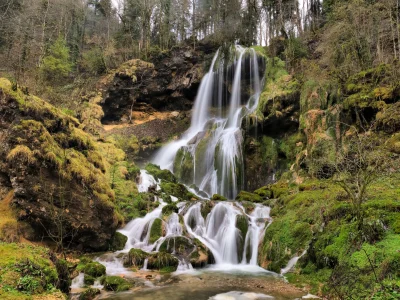 Cascade-du-Moulin-de-Vermondans-8211-Plaimbois-Vennes_1587448