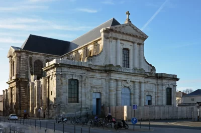 Cathedrale-Saint-Louis_346067