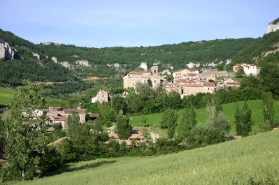 Causses-et-Vallees-Vacances-Les-Chalets-de-Saint-Geniez-3-8211-Saint-Georges-de-Luzencon_2227301