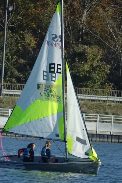 Centre-de-Voile-du-Haut-Poitou_1135890