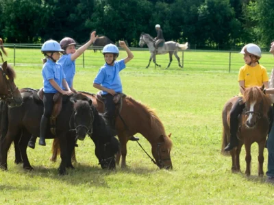 Centre-equestre-Poney-Club-8211-Mallemort_2861007