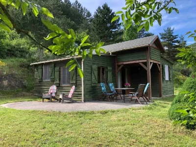 Chalet-vert-8211-Fondamente_2247237