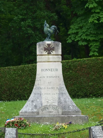 Chalo-Saint-Mars-8211-Monument-aux-morts_351896