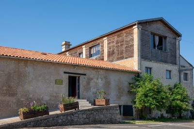 Chambres-a-louer-dans-une-ancienne-usine_121551