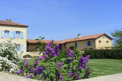 Chambres-d039-hotes-de-charme-la-maison-du-Bos-8211-Chambre-Jaune_48925