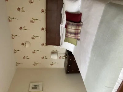 Chambres-d039hotes-de-la-Vieille-Ferme-8211-Salon-la-Tour_3081348