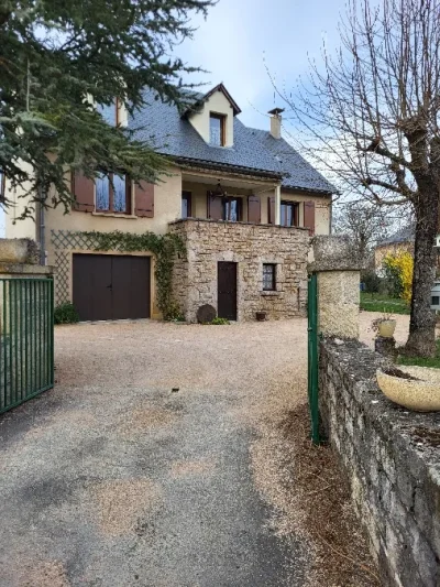 Chambres-drsquohotes-8211-Laissac-Severac-l039Eglise_2227874