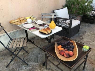 Chambres-drsquohotes-8211-Mouries_57270