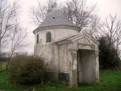 Chapelle-Notre-Dame-de-Sante_352678