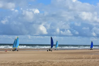 Char-a-voile-sur-Omaha-Beach-8211-Colleville-sur-Mer_2649513