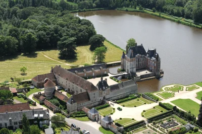 Chateau-de-La-Bussiere-8211-La-Bussiere_3219920