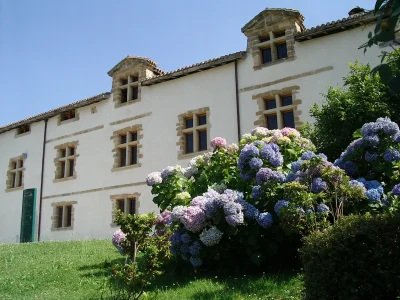 Chateau-des-Barons-d039Ezpeleta-8211-Espelette_2777576