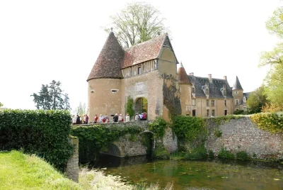 Chateau-et-donjon-8211-Lys-Saint-Georges_3205420