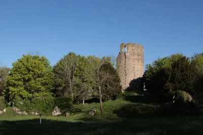 Chateau-feodal-de-Freteval-8211-Freteval_3515768