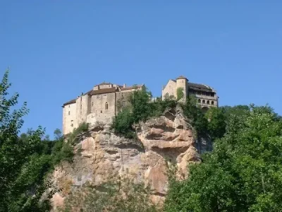 Chateaux-de-Bruniquel-8211-Bruniquel_2265818