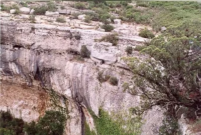Circuit-pedestre-dans-le-massif-du-Garlaban-quotLa-Parloirequot-8211-Allauch_2750711