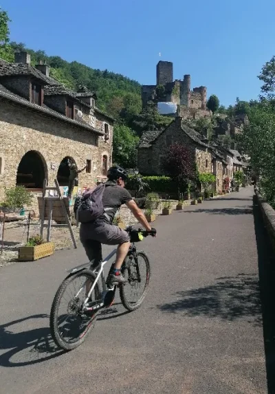 Circuit-velo-routes-de-la-vallee-de-l039Aveyron-8211-Rignac_2228804