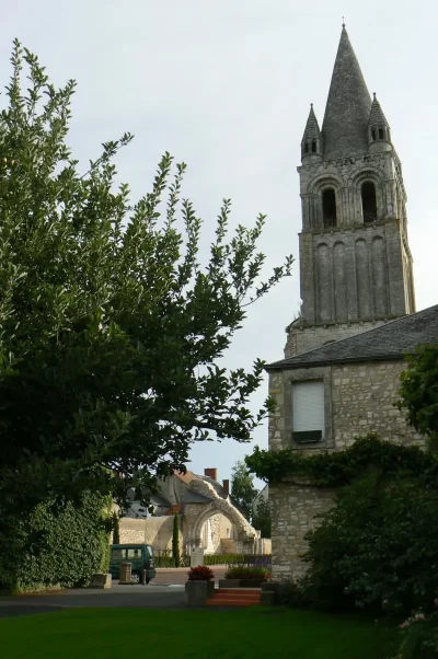 Clocher-de-l039Abbaye-Notre-Dame_424019