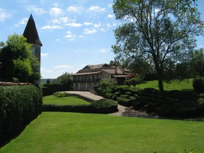Concours-de-dessin-au-Chateau-de-Mauriac-8211-Chateaux-en-fete-8211-18-04-2026-8211-Douzillac_3486337