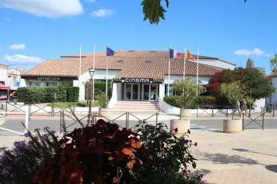 Conference-de-Patrick-Paszola-sur-la-plongee-au-Relais-Culturel-8211-08-08-2025-8211-Arles_2290364