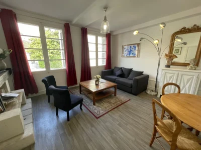 Cote-Chateau-8211-Chinon_2693045
