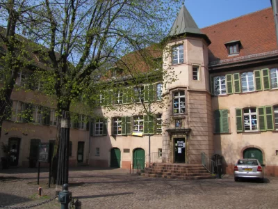 Cour-des-Chaines_634032