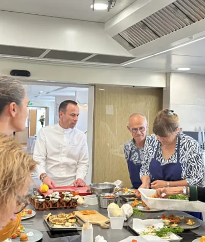 Cours-de-cuisine-avec-Christophe-Hay-a-Fleur-de-Loire-8211-Blois_2164627