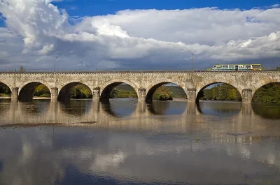 Croisiere-Dejeuner-sur-le-Canal-Lateral-a-la-Loire-8211-Marseilles-les-Aubigny_2032388