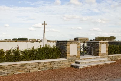 Croix-Rouge-Military-Cemetery_553233