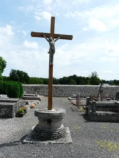Croix-du-cimetiere_497640