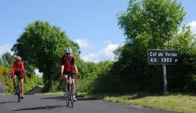 Cyclotourisme-Le-Col-de-Verlac-8211-Saint-Geniez-d039Olt-et-d039Aubrac_2228524