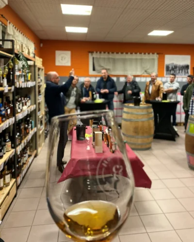 DEGUSTATION-COMMENTEE-8211-LE-CELLIER-DU-PIC-SAINT-GELY-DU-FESC-8211-Saint-Gely-du-Fesc_2197445