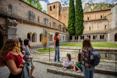 DUO-2-VISITES-GUIDEES-DE-SAINT-GUILHEM-LE-DESERT-A-ARGILEUM-8211-01-07-2025-8211-Saint-Guilhem-le-Desert_2764305