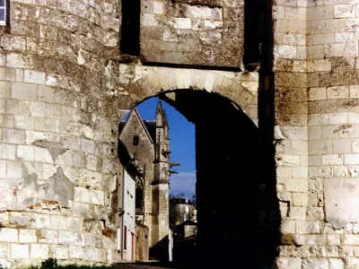 De-Rues-en-Ruelles-une-Fabuleuse-Balade-dans-l039Histoire-8211-Loudun_2381863