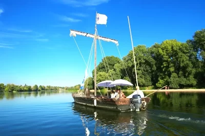 Decouverte-de-la-Loire-en-bateau-a-bord-de-la-Sterne_898033