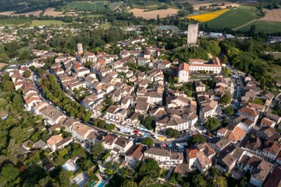 Decouverte-du-bourg-de-Montcuq-8211-Montcuq-en-Quercy-Blanc_3564143