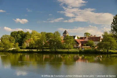 Des-rives-du-Lac-a-la-Chartreuse-8211-Chemille-sur-Indrois_1784337-1