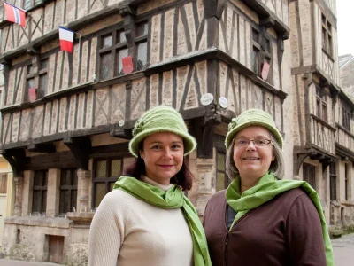 Discovery-Walks-8211-Visite-guidee-du-Vieux-Bayeux-a-pied-8211-Bayeux_1391000-2
